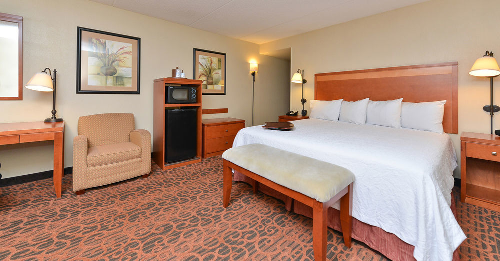 Hampton Hotel 3*